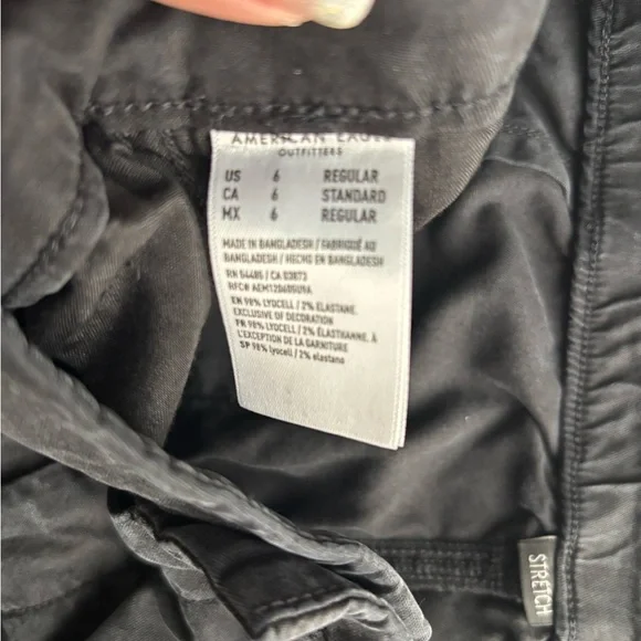 American Eagle Black Cargo Pants - Relaxed Fit - Picture 5 of 5